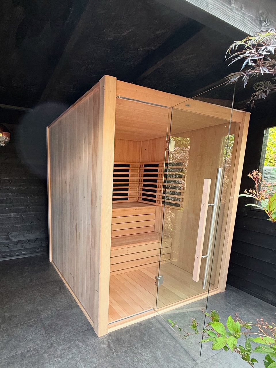 Luxury Outdoor Sauna – Private Garden Wellness Retreat