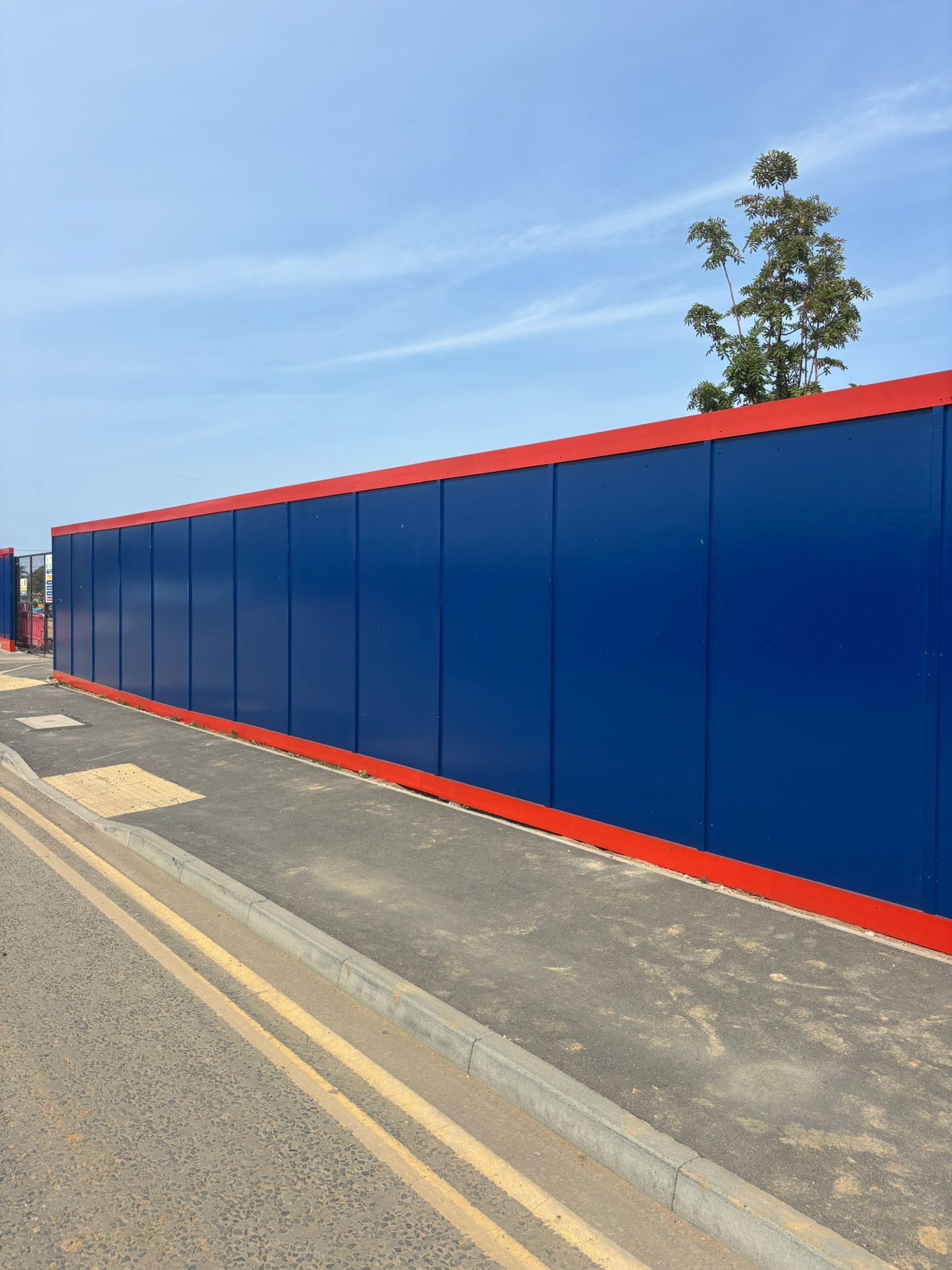 Construction Site Hoarding & Fencing