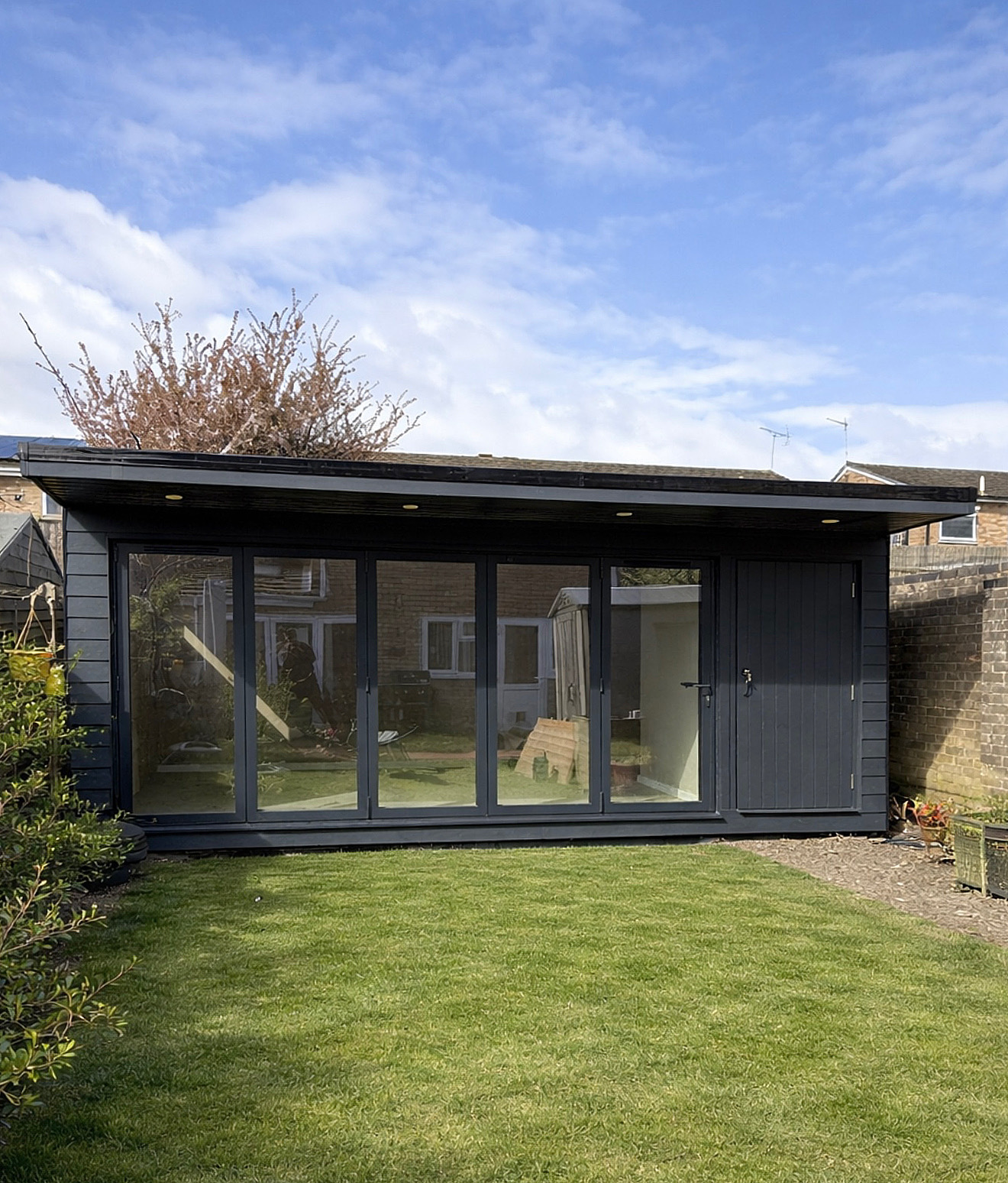 Handmade Garden Room - Welwyn Garden City